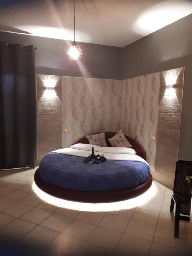 Thaire Resort Castel Volturno Exteriér fotografie