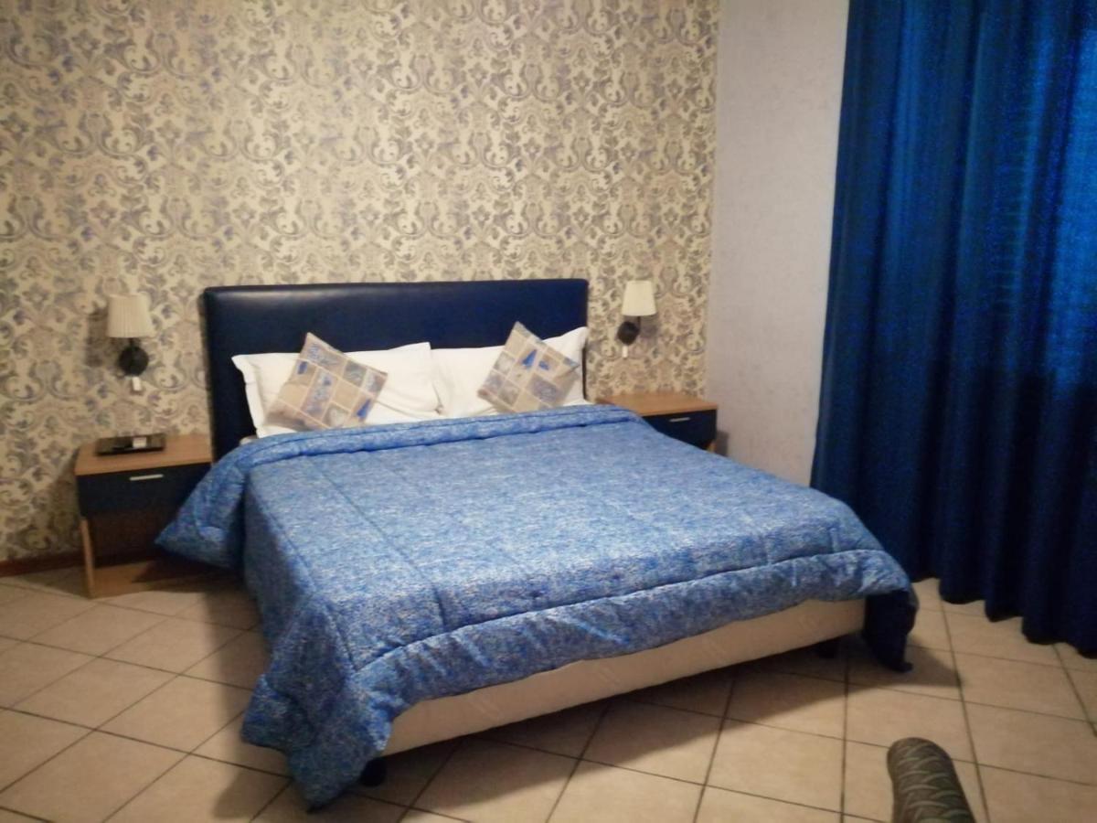 Thaire Resort Castel Volturno Exteriér fotografie