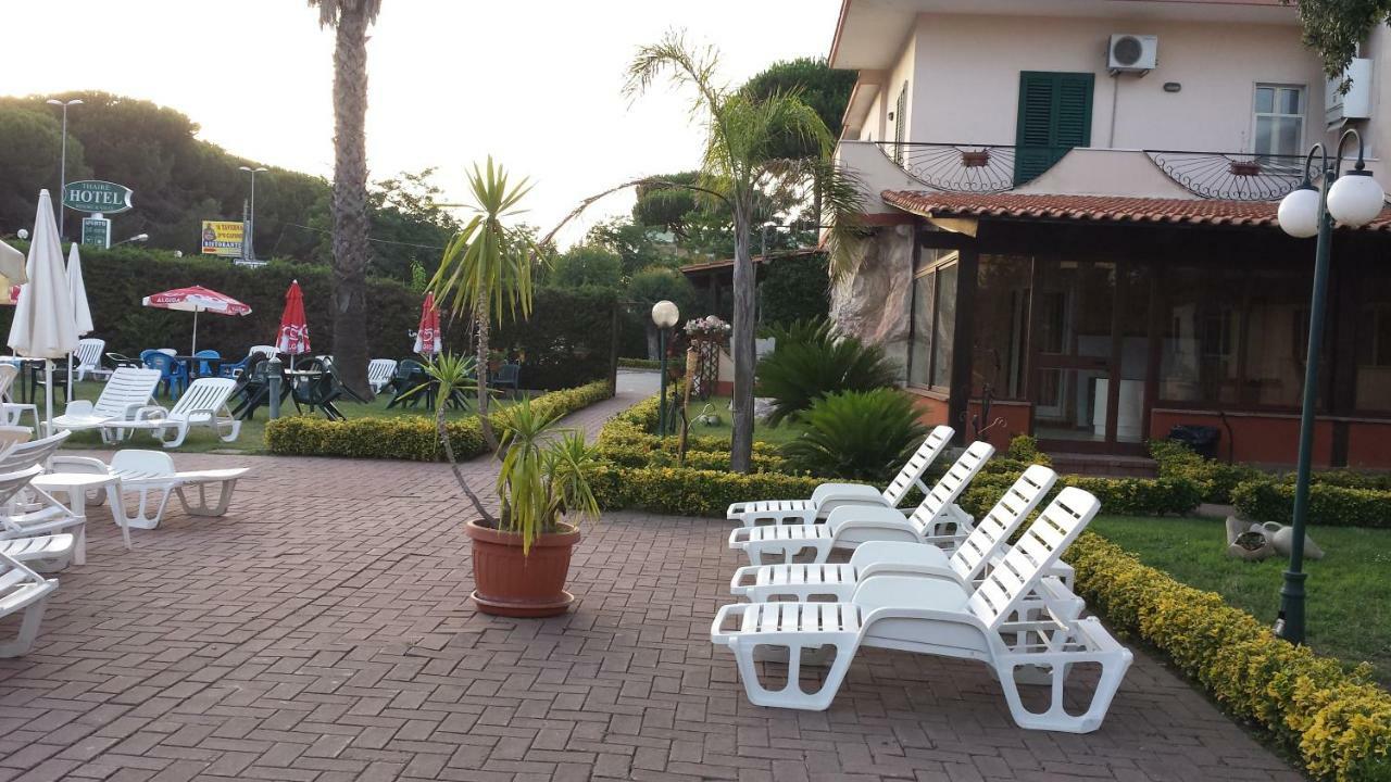 Thaire Resort Castel Volturno Exteriér fotografie