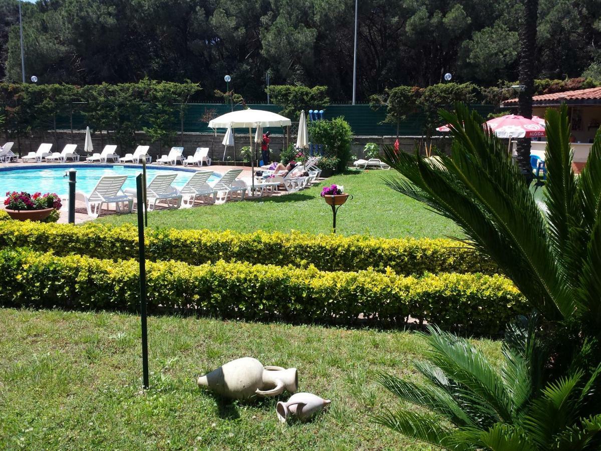 Thaire Resort Castel Volturno Exteriér fotografie